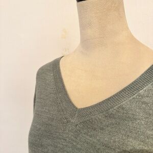 Croft & Barrow Sage Green Sweater